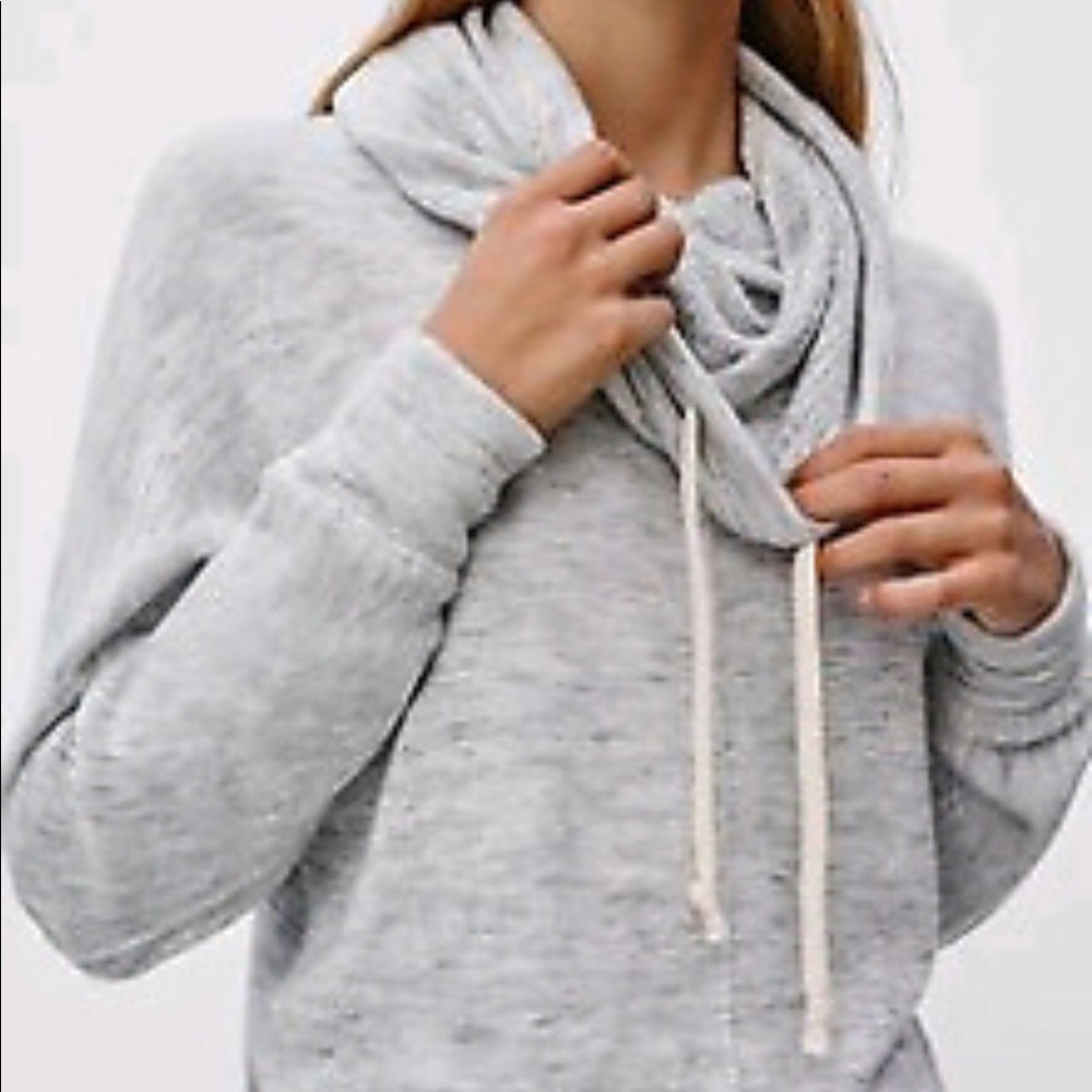 TNA Clifton sweater from Aritzia - Picture 5 of 5